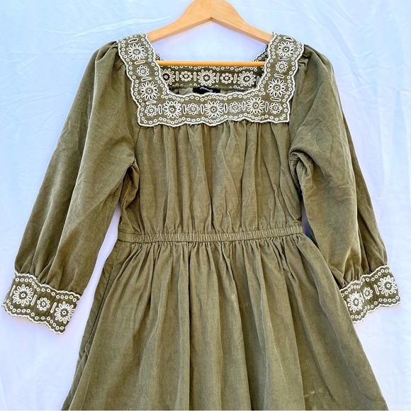 MADEWELL | XS EMBROIDERED CORDUROY SQUARE NECK DRESS DISTANT SURPLUS GREEN - Picture 4 of 8